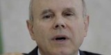 Mantega diz que governo não vai intervir no câmbio